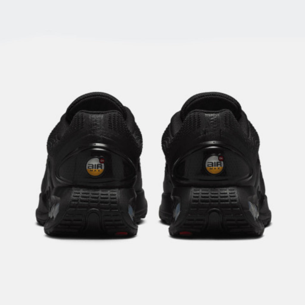 Nike Air Max Dn "Black"